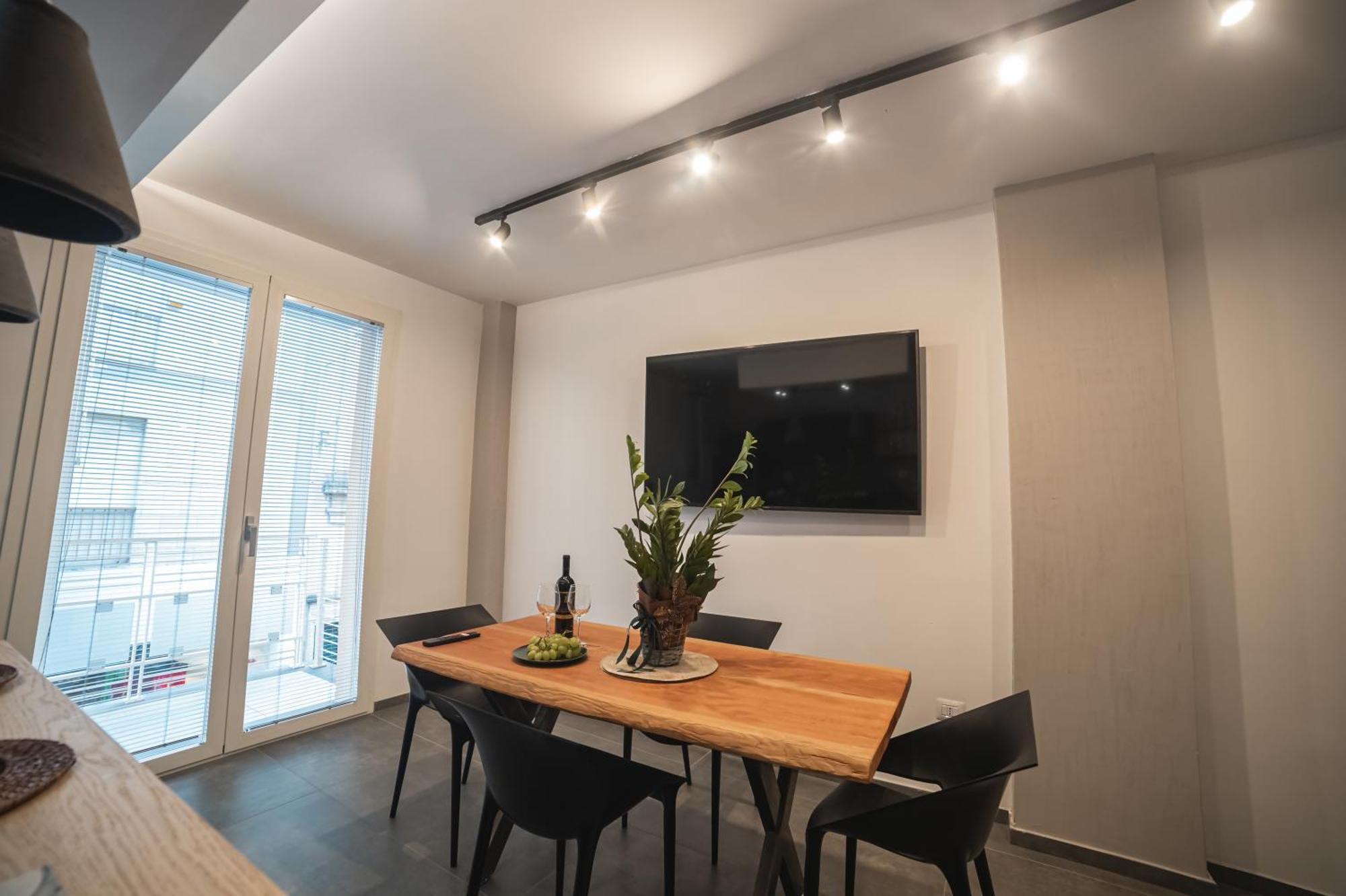 Suite Piazza Mazzini 90 Mq 5 ليتشي المظهر الخارجي الصورة