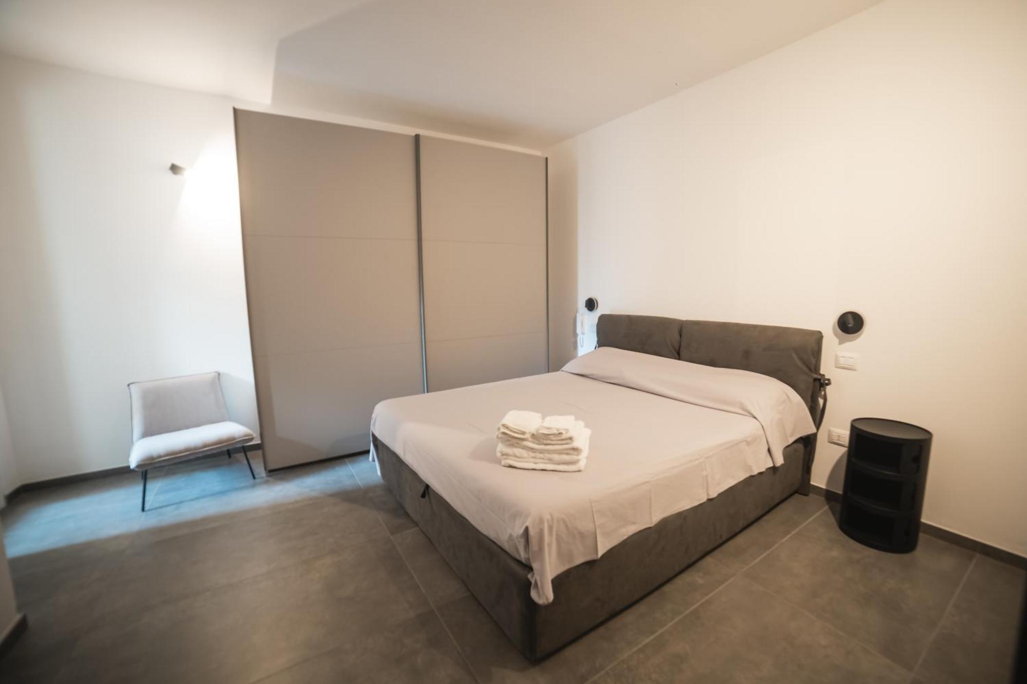 Suite Piazza Mazzini 90 Mq 5 ليتشي المظهر الخارجي الصورة